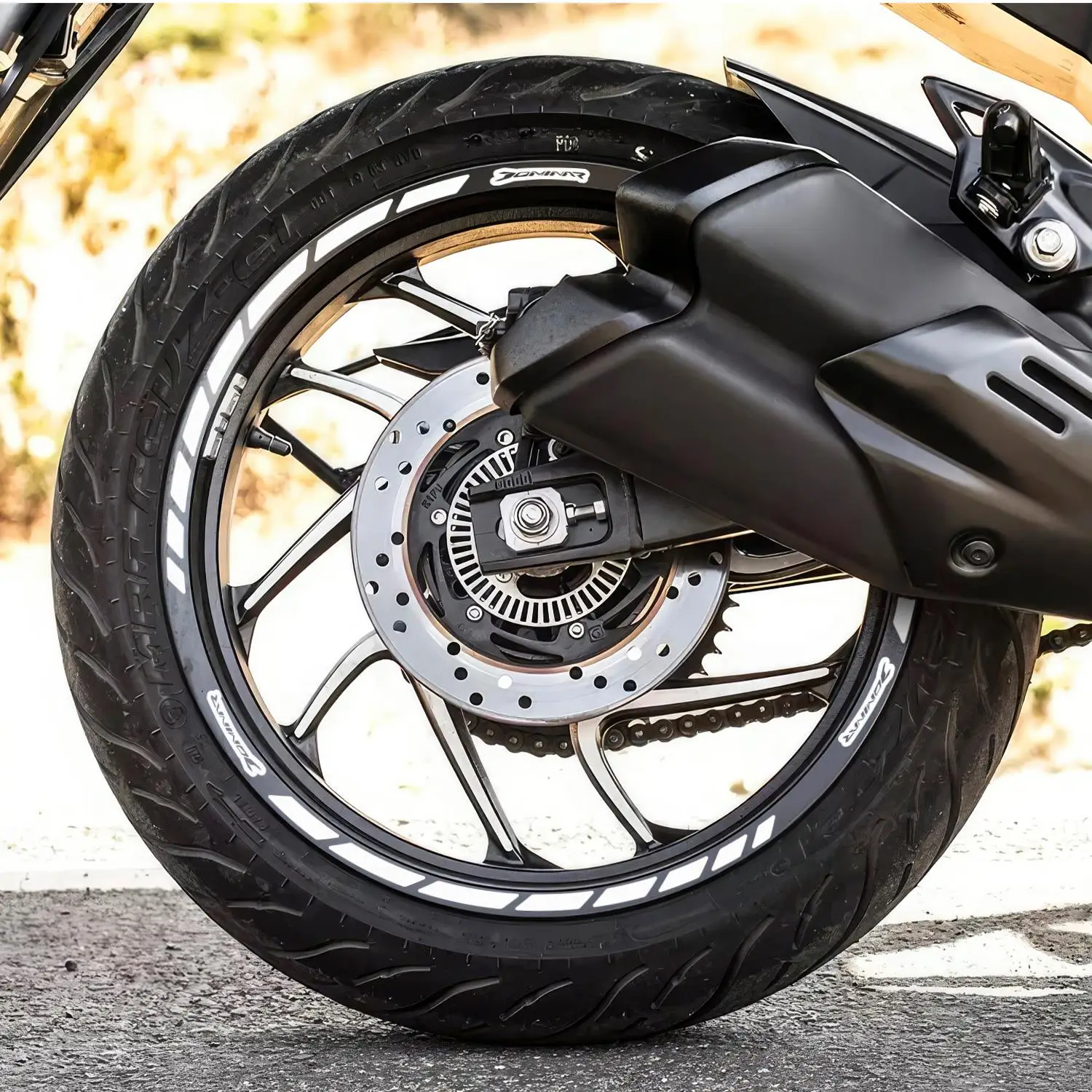 GP Kompozit Bajaj Dominar 250 / 400 2017-2024 Uyumlu Jant Şeridi Reflektif Gri GP Kompozit Bajaj Dominar 250 / 400 2017-2024 Uyumlu Jant Şeridi Reflektif Gri