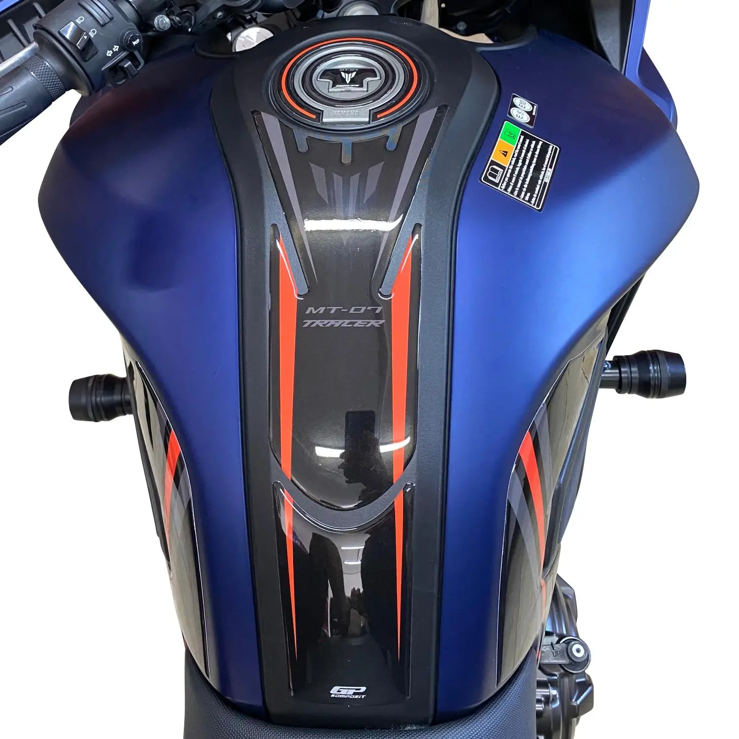 GP Kompozit Yamaha MT-07 Tracer 2016-2019 Uyumlu Tank Pad Seti Kırmızı GP Kompozit Yamaha MT-07 Tracer 2016-2019 Uyumlu Tank Pad Seti Kırmızı