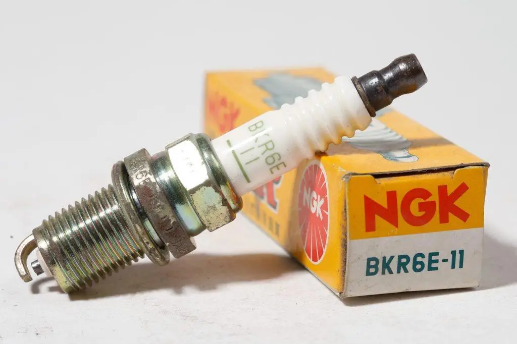 Ngk Bkr6e-11 2013-2017 Honda Goldwing F6B Uyumlu Buji Standart Tip Ngk Bkr6e-11 2013-2017 Honda Goldwing F6B Uyumlu Buji Standart Tip
